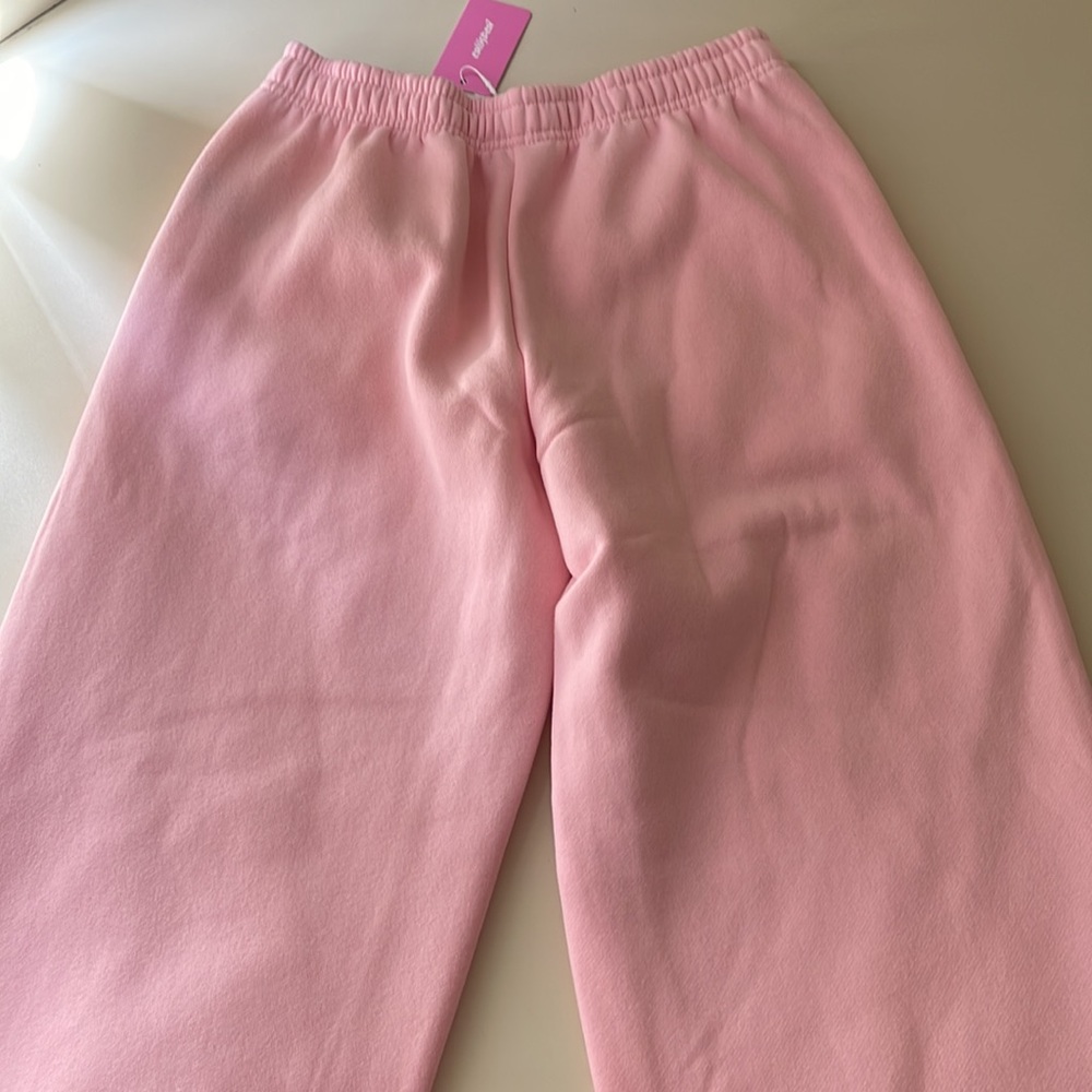 Edikted Keychain Cutie Pink Sweatpants Size Small - Picture 6 of 8